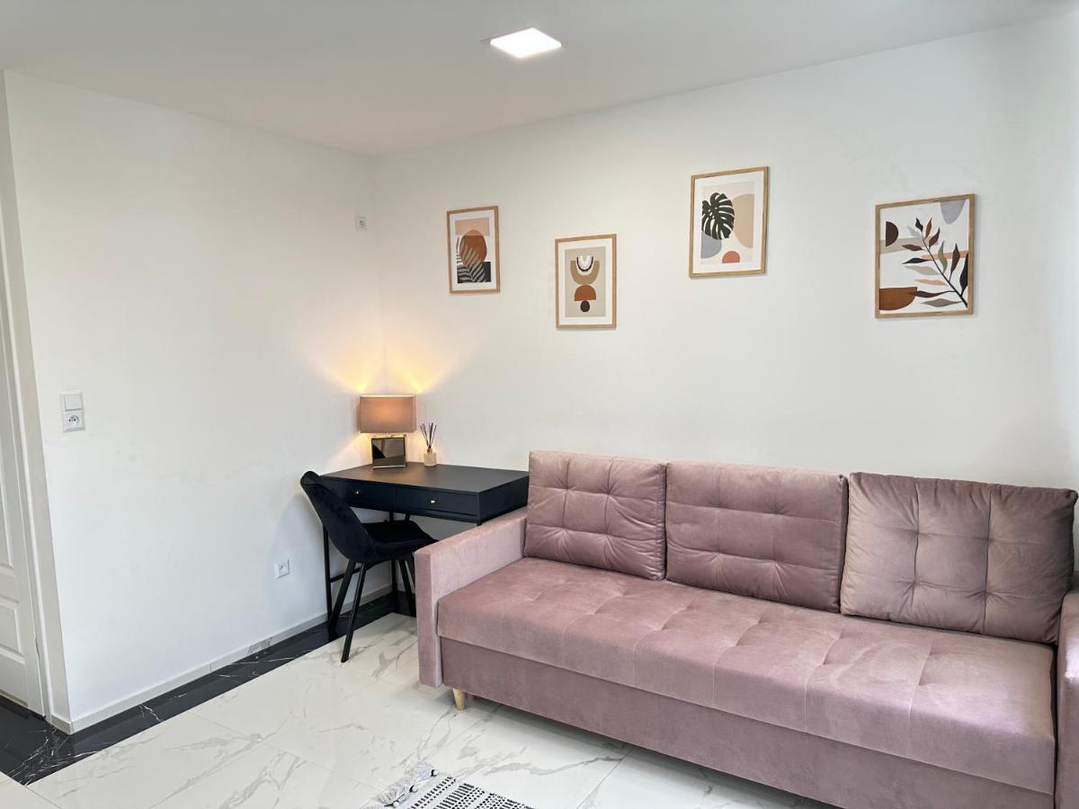 Moveen! Wynajem Apartamentow We Wroclawiu! 10 Minut Od Centrum Eksteriør bilde