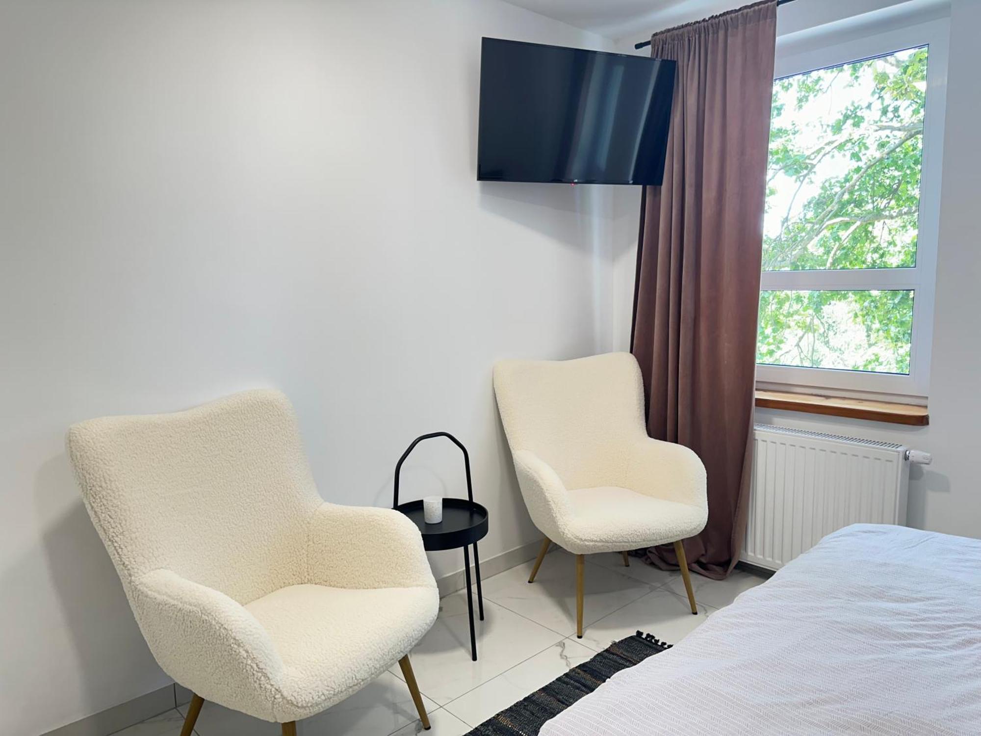 Moveen! Wynajem Apartamentow We Wroclawiu! 10 Minut Od Centrum Eksteriør bilde